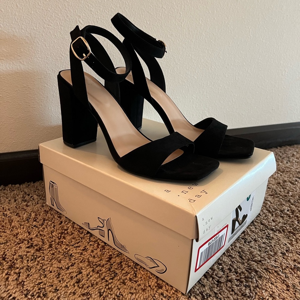 A New Day Black Open Toe Heels 👠